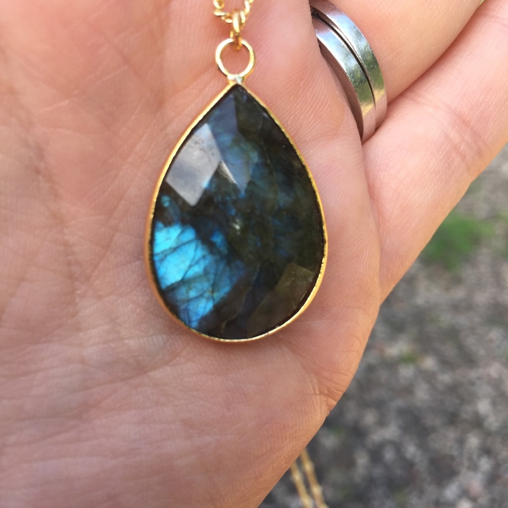 ❗️LAST❗️”Nebula” Labradorite 14K Teardrop Pendant - Picture 6 of 7